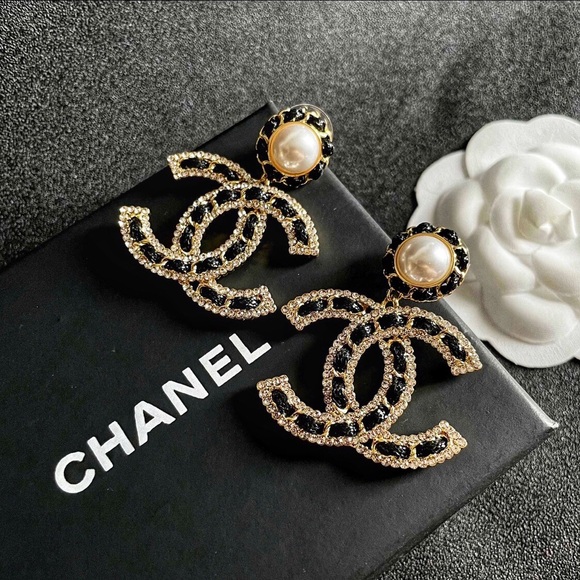 CHANEL Jewelry - ✨ Chanel Oversized CC Logo Earrings – Crystal, Pearl & Leather